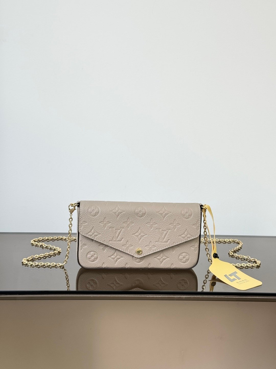 Pochette Felicie Chain Bag M82609 Gray Embossed | Premium Quality | Dynamic Chip