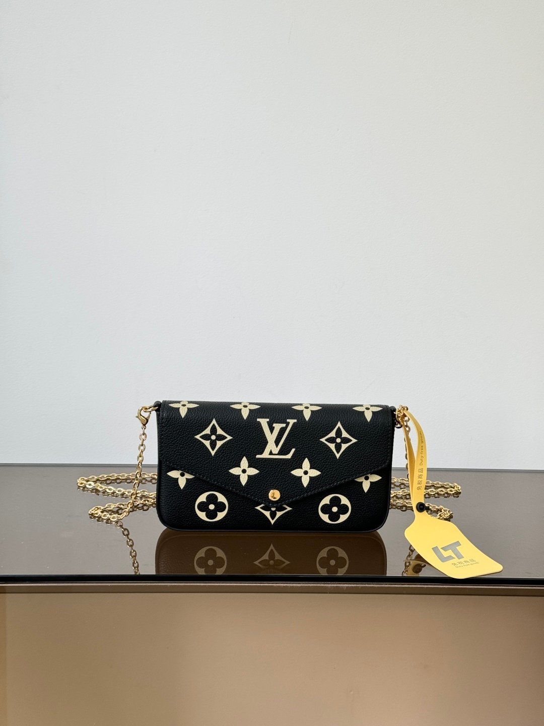 Pochette Felicie Chain Bag M82479 Black | Premium Quality | Dynamic Chip