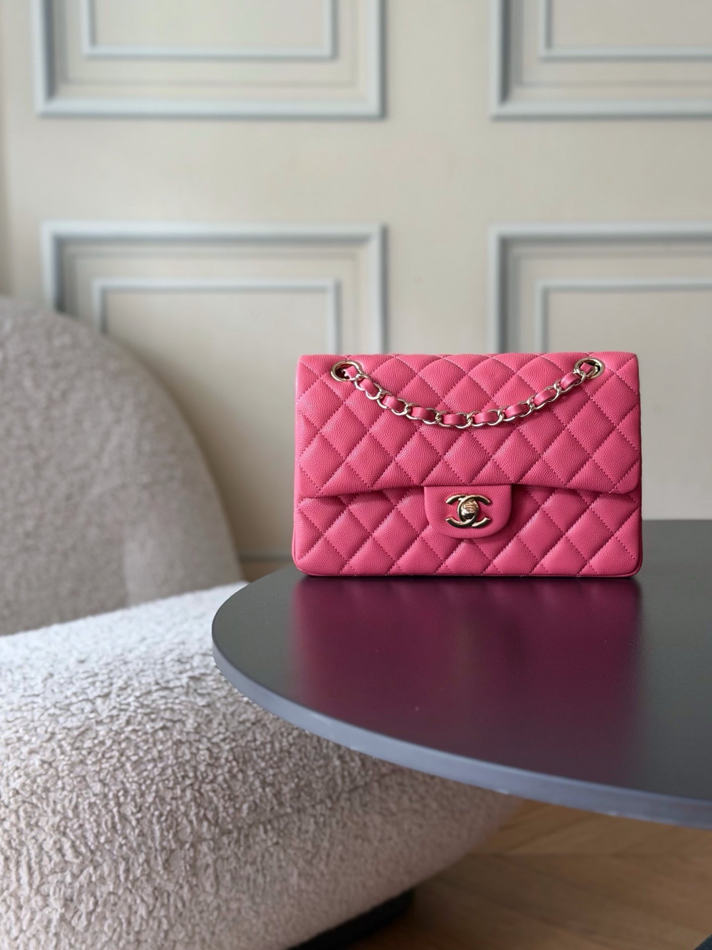 𝐂𝐅 Classic Flap 1117 Caviar