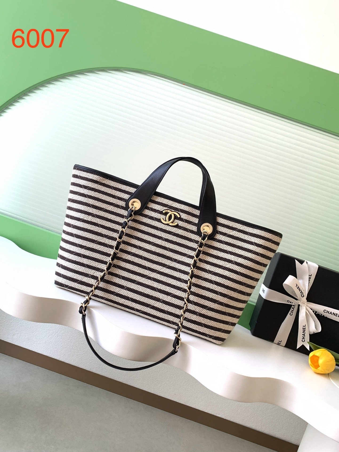 26C Cruise Collection Woven Striped Bag AS6007