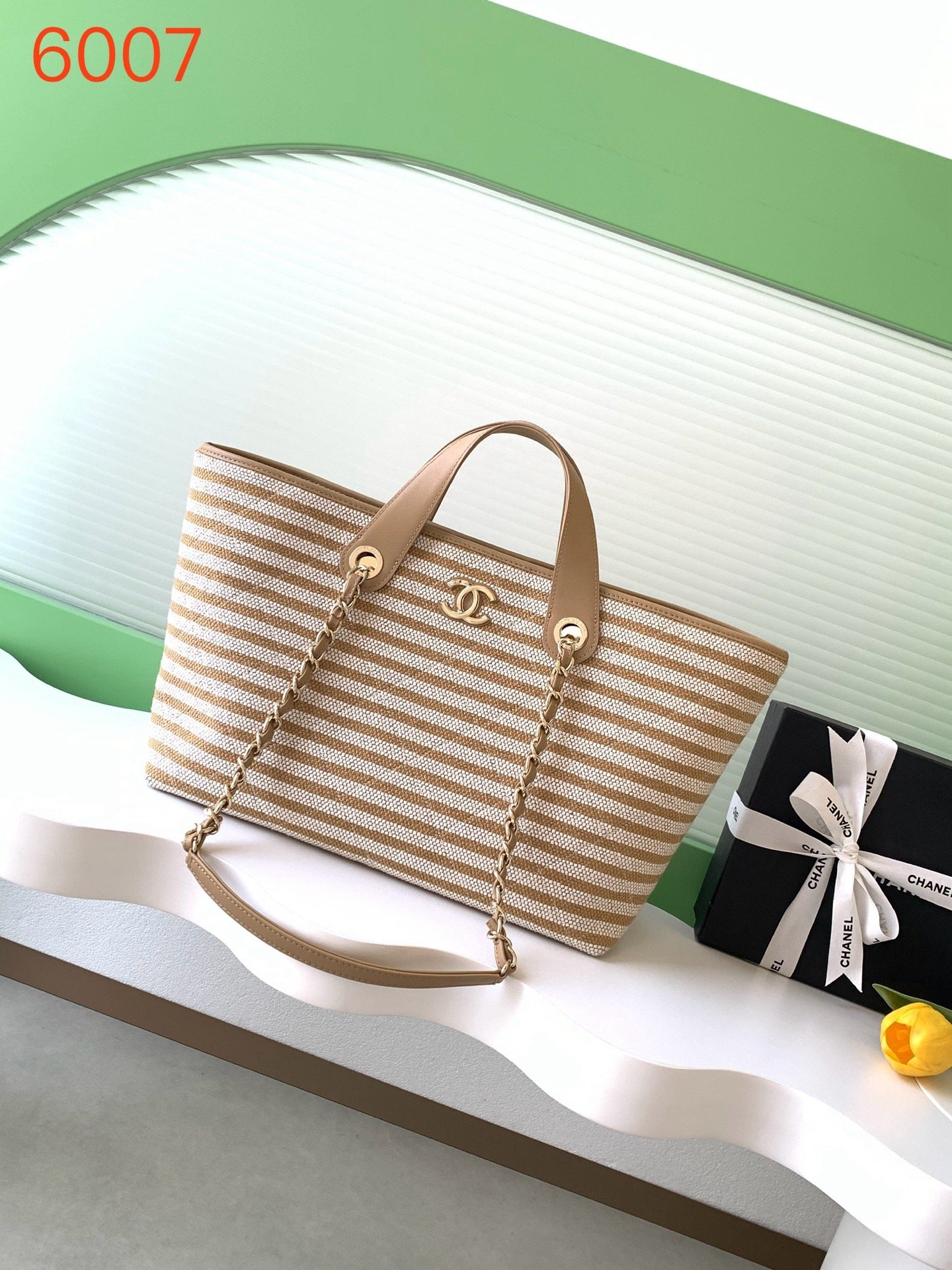 26C Cruise Collection Woven Striped Bag AS6007