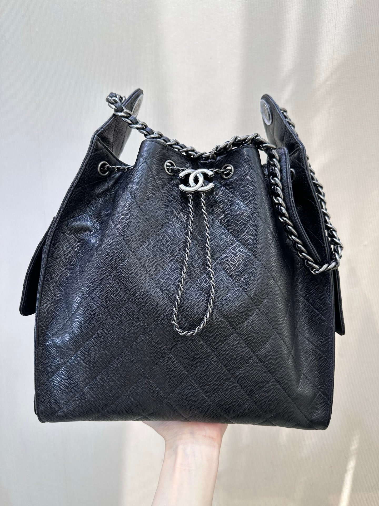 5311 | Chanel 25C Hobo Drawstring Shoulder Bag